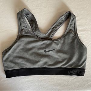 Nike Pro Sportsbra